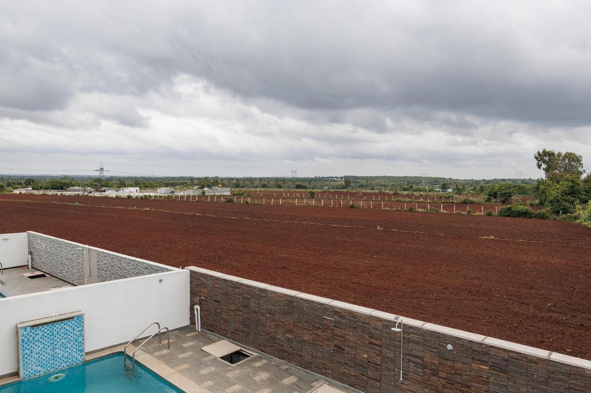 Celestial Sapphire Villa Pvt Pool Veg Food 4Bhk Dod Ballāpur 外观 照片