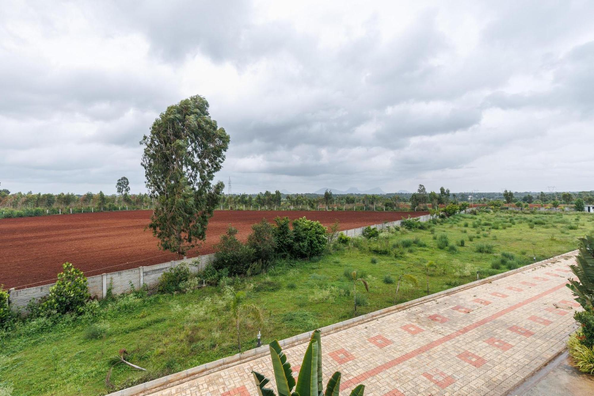 Celestial Sapphire Villa Pvt Pool Veg Food 4Bhk Dod Ballāpur 外观 照片