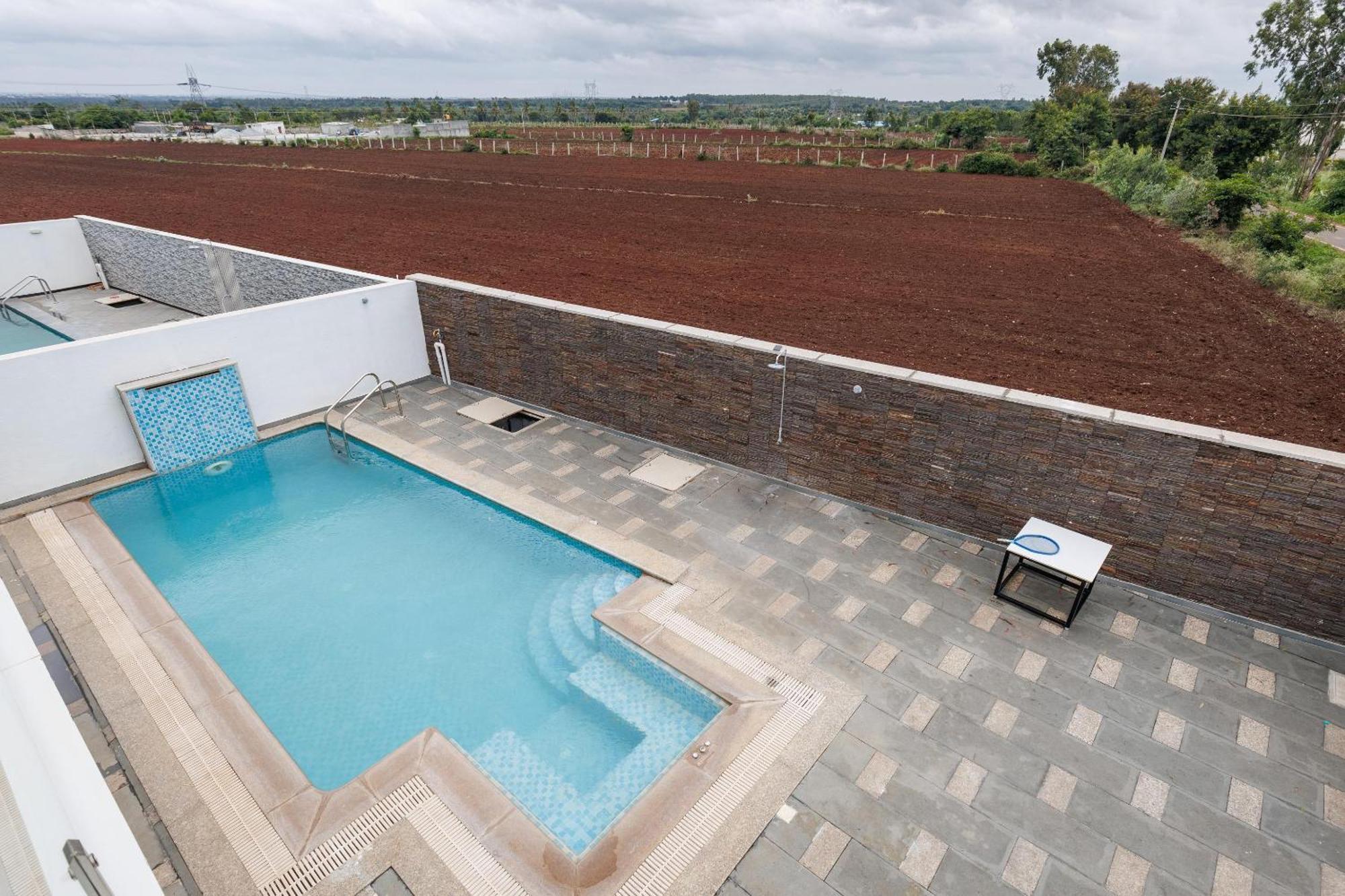 Celestial Sapphire Villa Pvt Pool Veg Food 4Bhk Dod Ballāpur 外观 照片